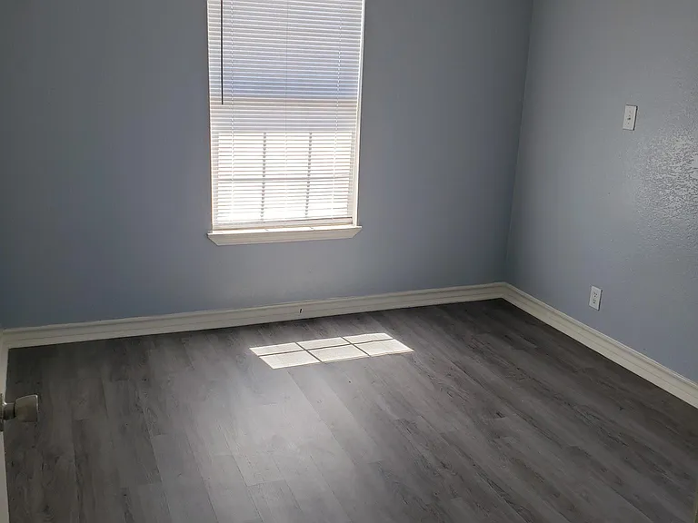 901 Sissom Rd #3 — Photo 9