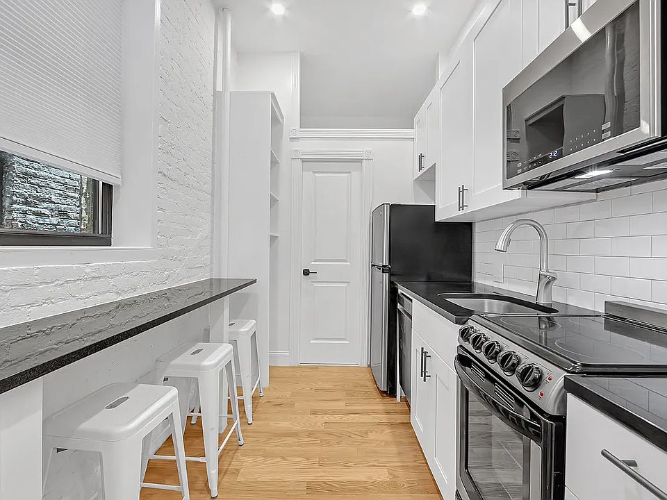 1st image of 163 Stanton St