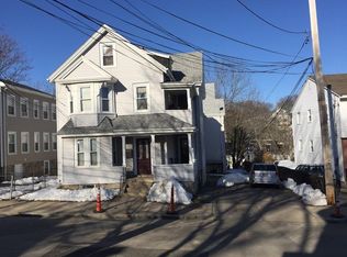 97 Glendower Rd #2R, Boston, MA 02131