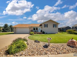 9310 Astoria Ln, Summerset, SD 57718