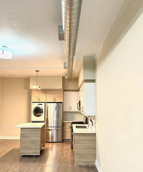 259 Gerrard St E #1A — Photo 6