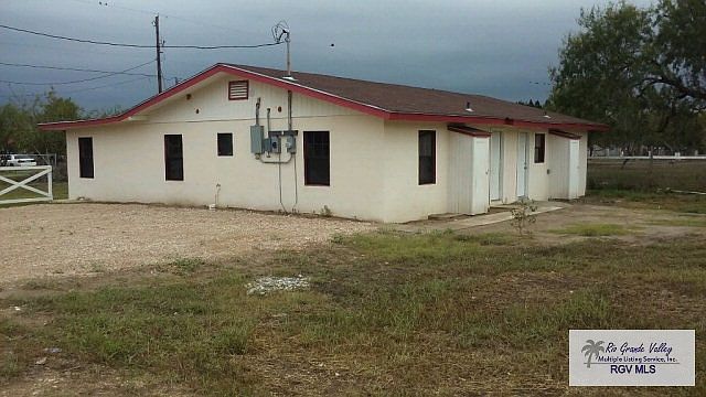 2nd image of 32562 Papaya Dr