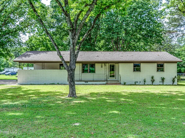 622 S Monroe St, Canton, MS 39046