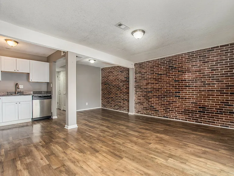 3739 Wyandotte St #116-1 — Photo 20