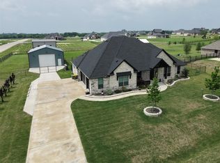 460 Tristin Ln, Waxahachie, TX 75167