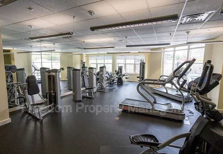 11760 Sunrise Valley Dr #514 — Photo 33