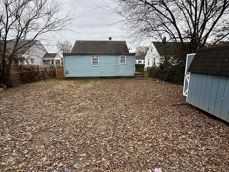 1506 N 30th St — Photo 9