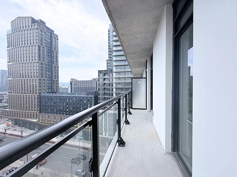 206 King St E #1108 — Photo 7