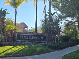 2525 San Gabriel Way Unit 107, Corona, CA 92882