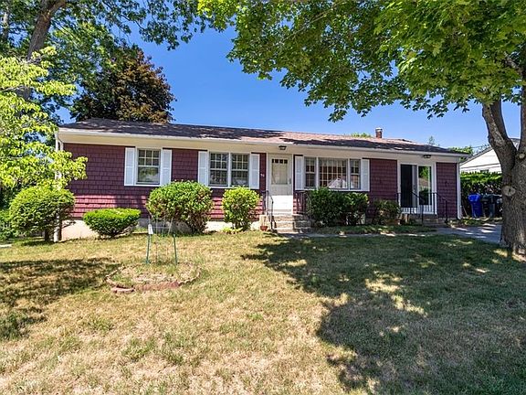 3rd image of 52 Exchange Rd