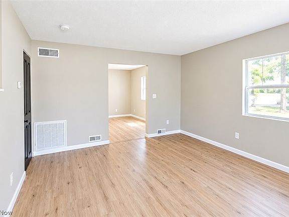 4th image of 9538 Community Rd