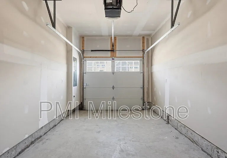 2624 Front Shed Dr — Photo 42