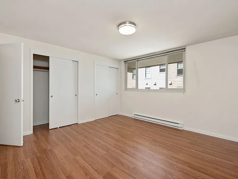 15 W Galer St — Photo 15