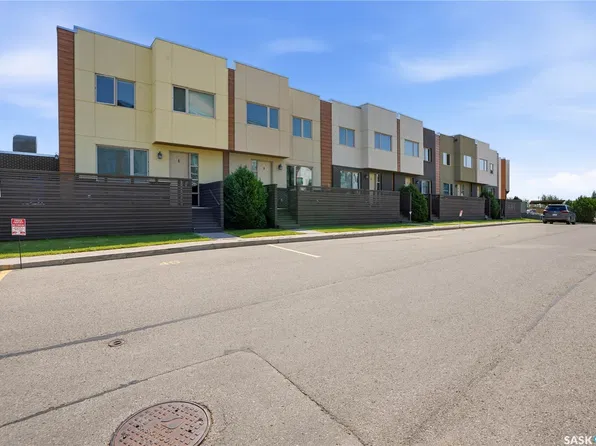 103 Willis Crescent #20, Saskatoon, SK S7T 0X9