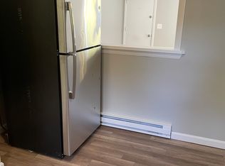 35 Kathryn Ln APT 1, Holliston, MA 01746