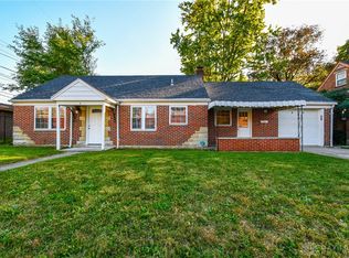 4 W Sherry Dr, Dayton, OH 45426