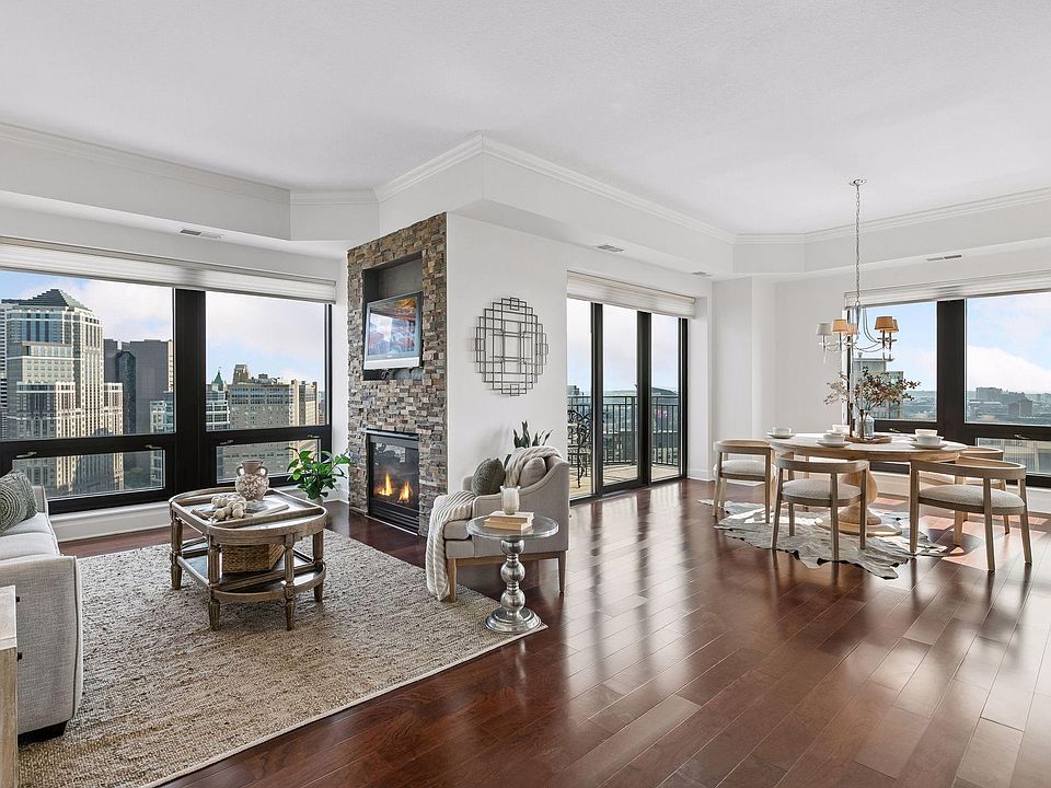 1st image of 500 Grant St E #2510