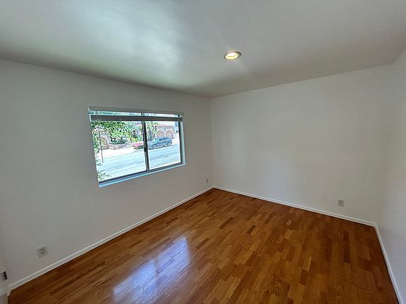 5th image of 1346 N Laurel Ave APT 102