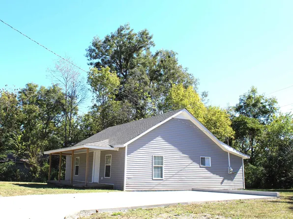 125 Eller St, Lexington, TN 38351