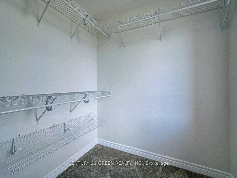 30 Baker Ln — Photo 28