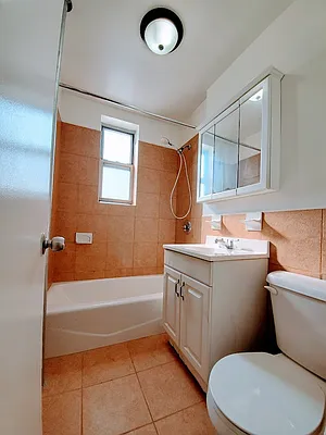 Rented by Compass | media 7