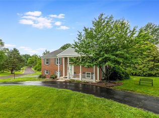 8726 W 104th St, Overland Park, KS 66212