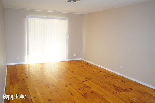 4th image of 6313 Eugene Ave