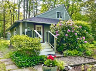 100 Aberdeen Rd, Goshen, MA 01032