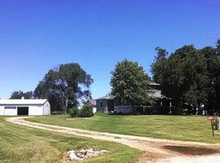 14091 Telegraph Rd, Pecatonica, IL 61063