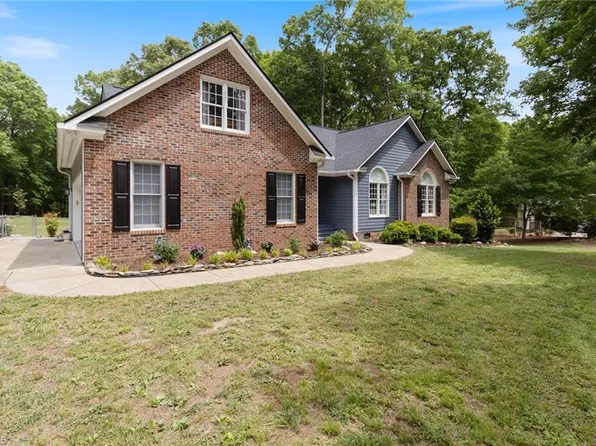 3428 Iva Ada Dr, Hillsborough, NC 27278
