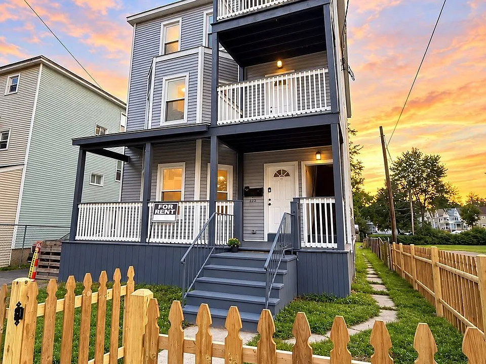 101 Enfield St #3