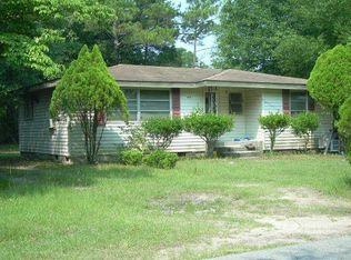 154 James St, Reidsville, GA 30453