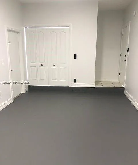 9910 SW 23rd St — Photo 33