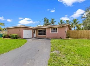 6768 SW 33rd St, Miramar, FL 33023