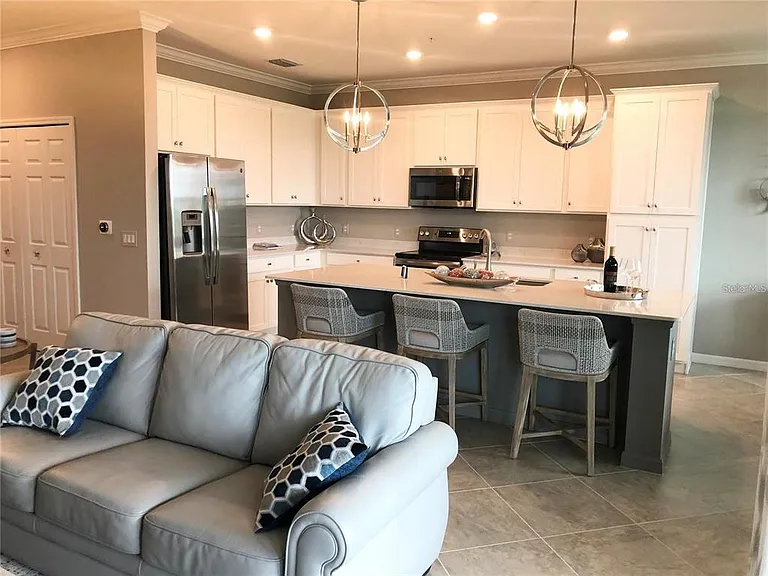 17510 Gawthrop Dr #405 — Photo 6
