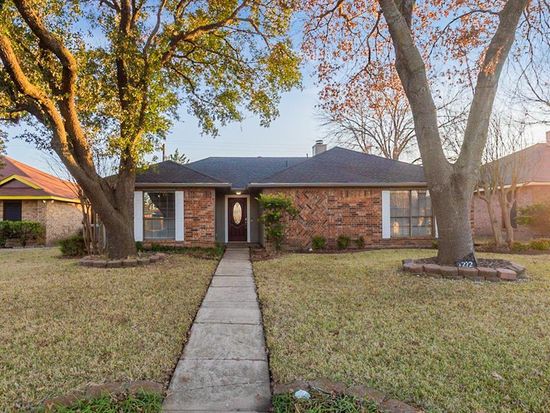 1272 Roan Dr Lancaster Tx 75134 Mls 14498083 Zillow