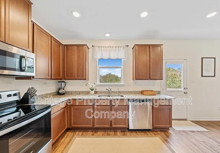 10643 W Military Dr #33 — Photo 13