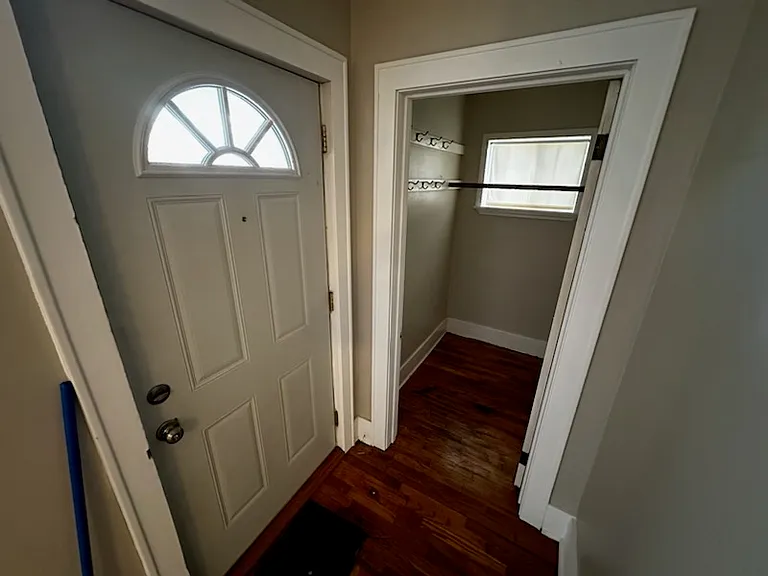 1126 W Michigan Ave — Photo 26