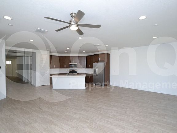 5th image of 2444 E Kingbird Dr