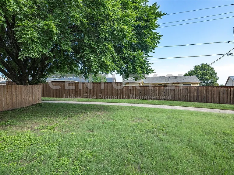 10217 Ironwood Ln — Photo 22