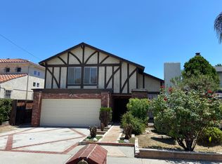 20022 Strathern St, Winnetka, CA 91306