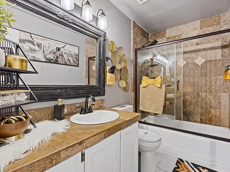 7608 E Osborn Rd — Photo 19