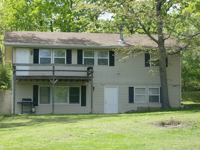 136 Oriole Dr