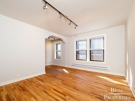 2nd image of 2834 W Palmer St APT 105