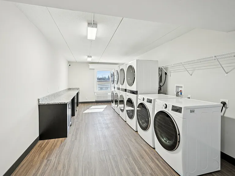 Building 2000 - Laundry