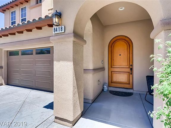 4th image of 8418 Cambrils Ave