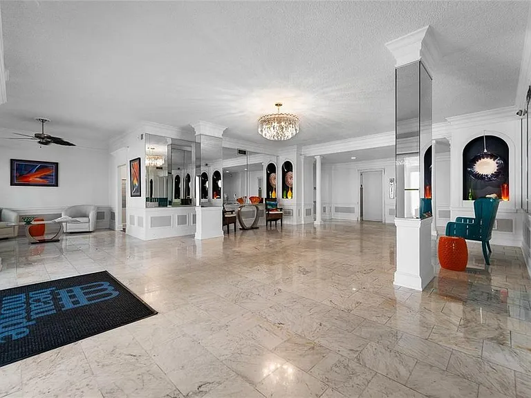 4950 Gulf Blvd #807 — Photo 15