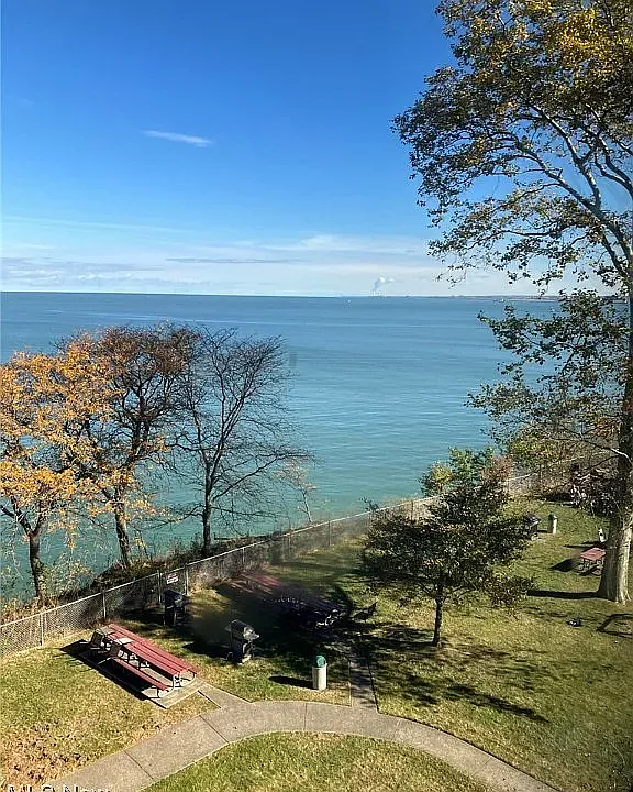 View east from the LR window