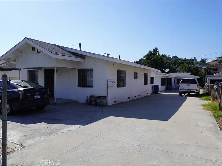 3509 Marmion Way — Photo 1