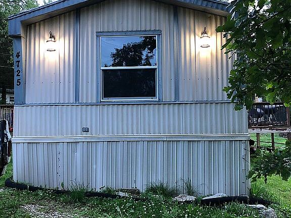 4th image of 4725 Boulder Dr